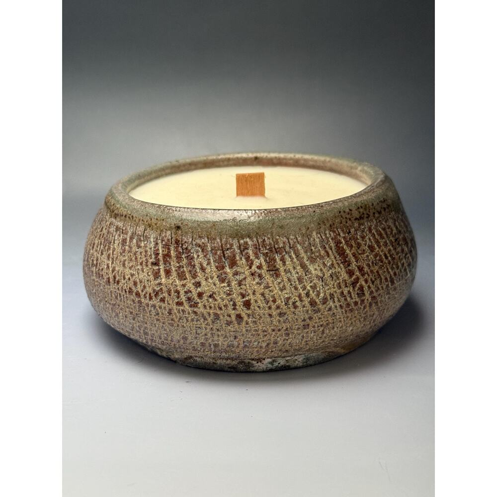 Handmade Soda-Fired Candle Textured Vessel with Santal Scent & Wooden Wick